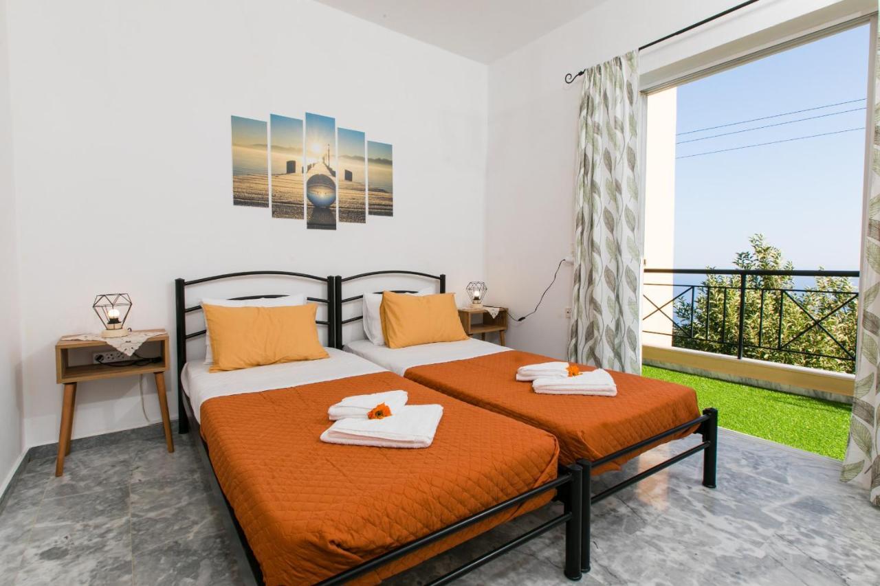 Вилла Irini'S Sea View House Sellia  Экстерьер фото